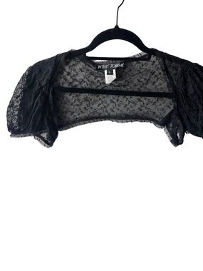 BETSEY JOHNSON PUFF-SLEEVE SHRUG